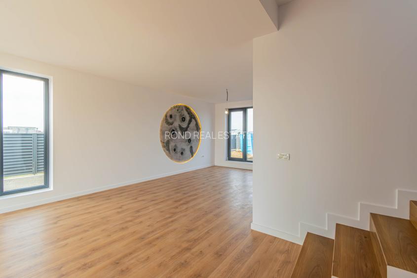 O casă sub propria ei lună - 5