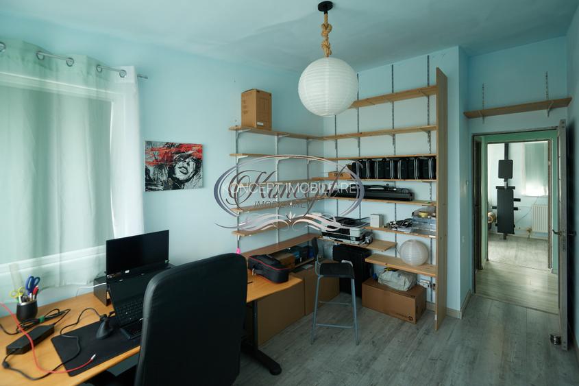 Casa individuala in Dezmir cu panorama spre aeroport - 17