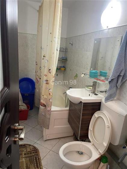 Apartament 2 camere ,56 mp, zona Longinescu , decomandat, imbunatatit , liber - 12