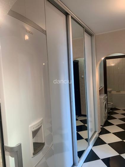 Proprietar apartament 3 camere, loc parcare - 7