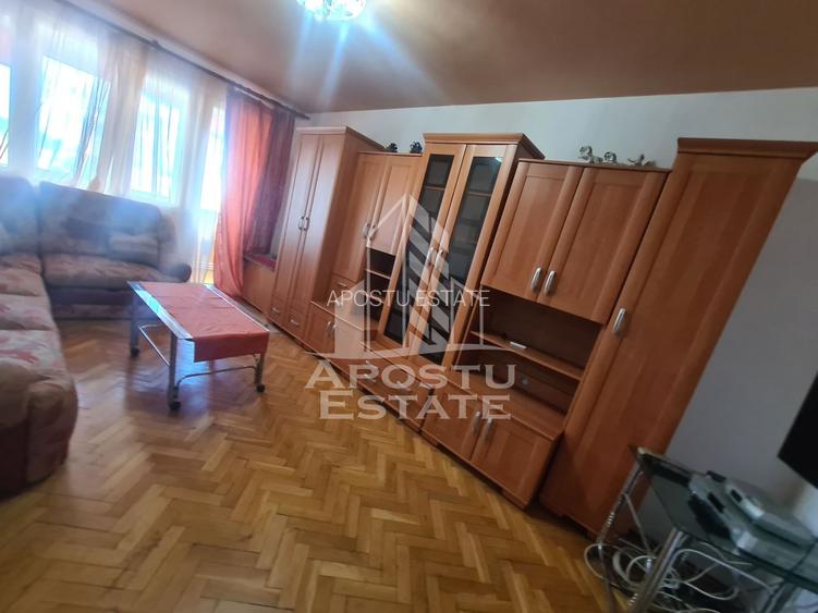 Apartament cu 3 camere, decomandat, Complexul Studențesc - 5