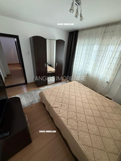 Apartament 4 camere ETAJUL 1 ---str VICTORIEI - 7