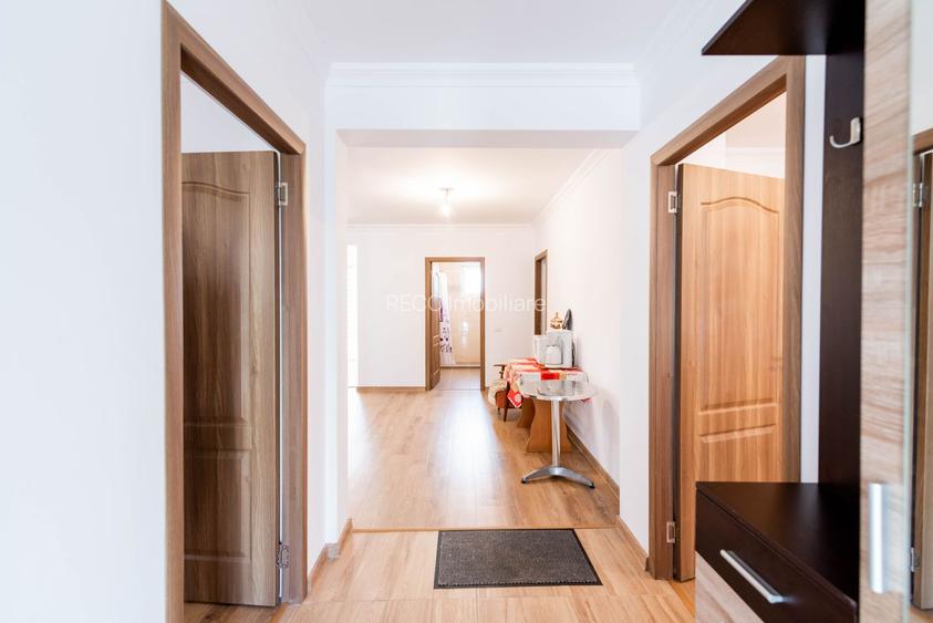 Casa in Sanmartin, zona Beverly Hills - 15