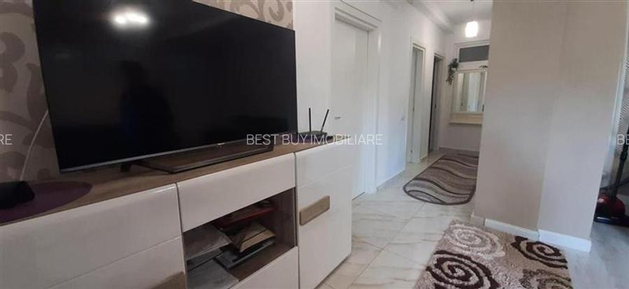 3 CAMERE 99 + CURTE 130 MP BUCURESTII NOI METROU JIULUI - 4