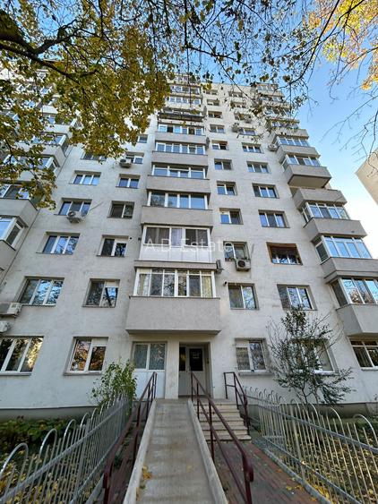 Titan 2 Camere 59 Mp Bloc 1978 Reabilitat Instalatii Schimbate 1 Min Metrou - 23