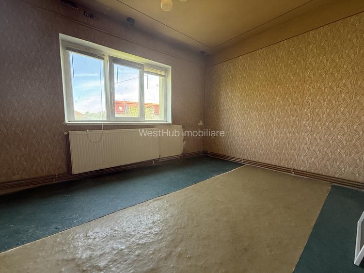 Apartament cu 2 camere, 52 mp + balcon, etaj 4/5 - Ideal pentru investitie - 2