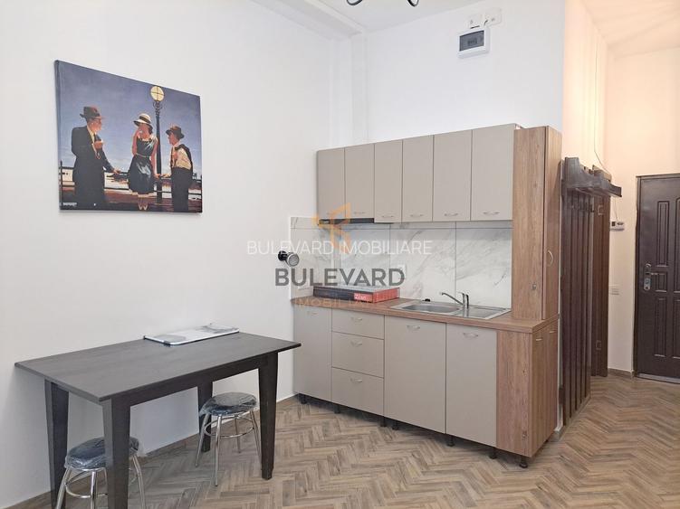 Garsoniera de inchiriata in zona Metro! - 3