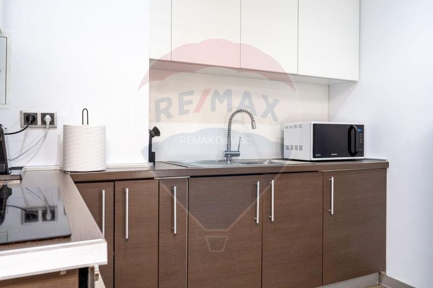 Apartament cu 4 camere de vânzare - 16