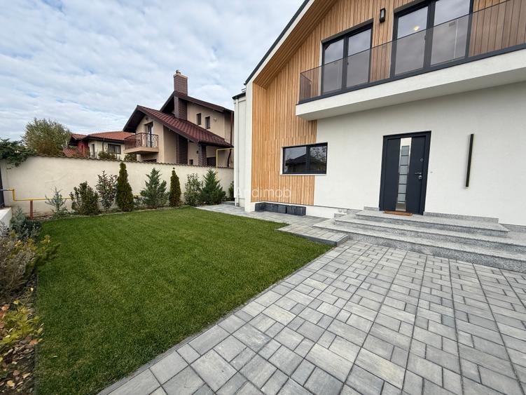 Vilă contemporană , finalizată în 2024, situată pe o stradă privată. - 3