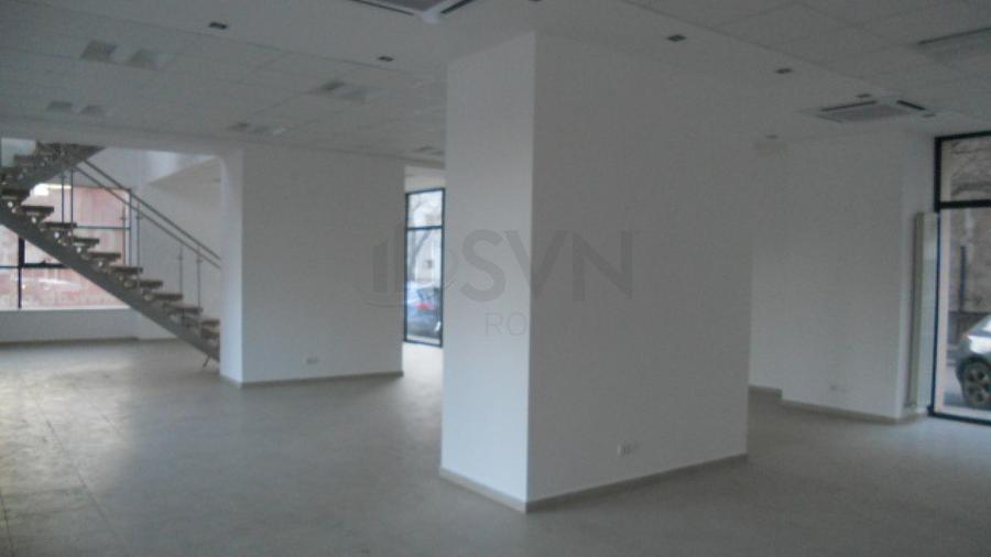 REC0000626 Spatiu showroom PARTER si MEZANIN
