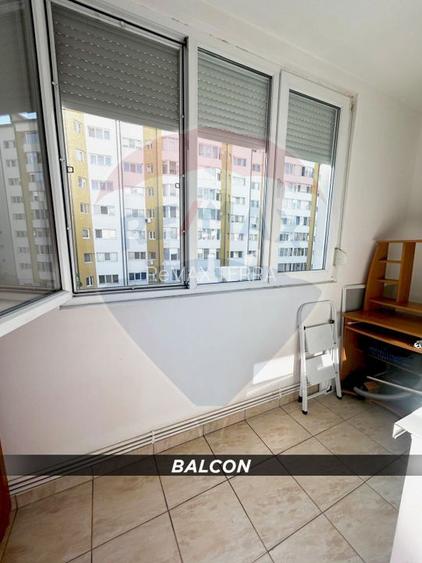 Apartament de închiriat - Petru Rareș - - 12