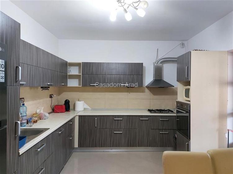 Casa spatioasa in Livada! - 5