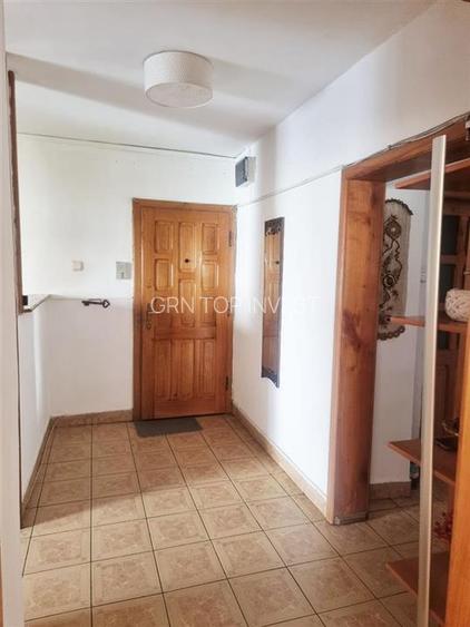 Apartament 3 camere 2 bai balcon si boxa zona Terezian - 6