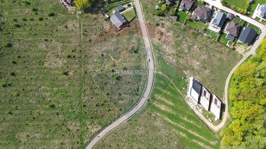 De Vanzare Teren 1,286mp Barnova - Str. Camil Petrescu 0% comision - 2