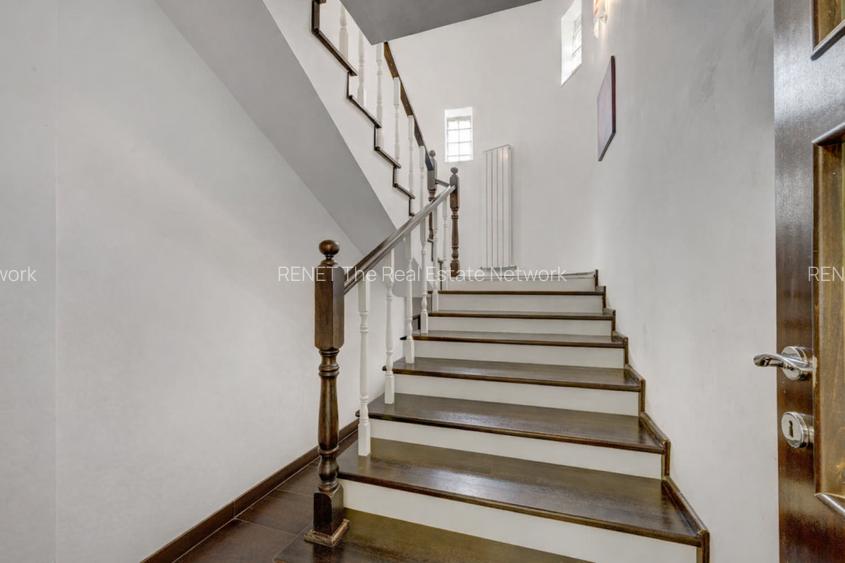 MOGOSOAIA - CENTRAL, CASA 200 MP UTILI, LOT 500 MP, LA CHEIE! - 13