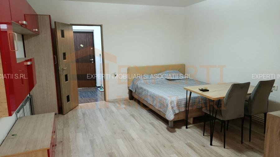 Garsoniera situata in zona FAR - 6