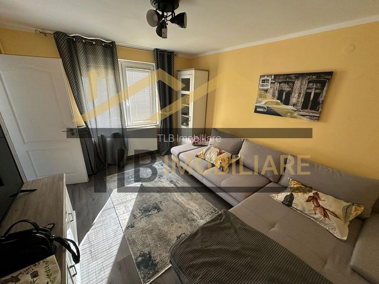 Casa de 4 camere, 111mp, Zona Semi-Central - 2