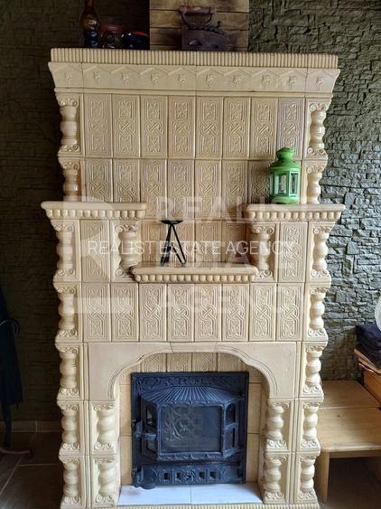 Vilă individuală 430 mp utili, teren 2.000 mp, panouri solare - 26