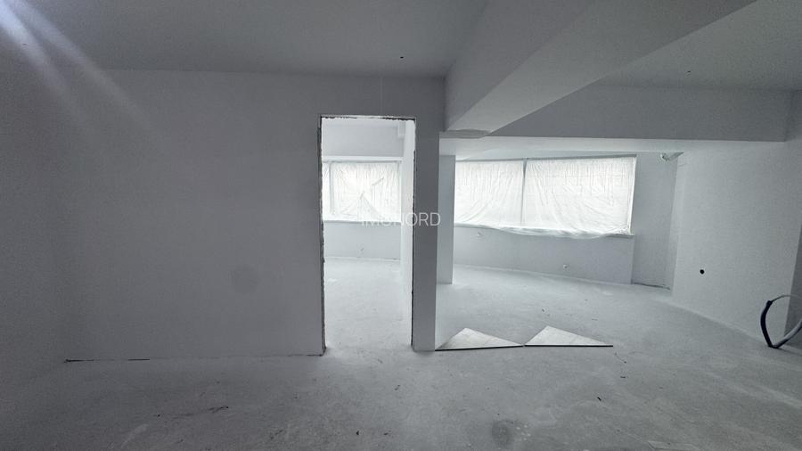 Vânzare apartament de 3 camere Unirii - 2