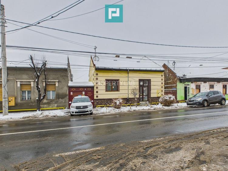 Casă cu 4 camere în zona Parneava - 16