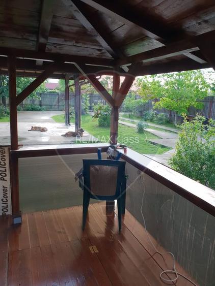 Vila Impunatoare multi-generationala cu Turnulet si Arhitectura Unica - 6
