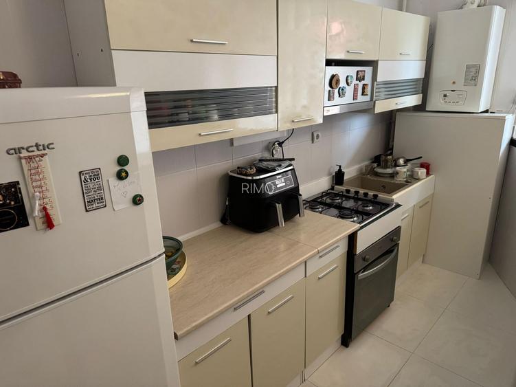Apartament superb cu doua camere, Aparatorii Patriei, 96.500€ - 4