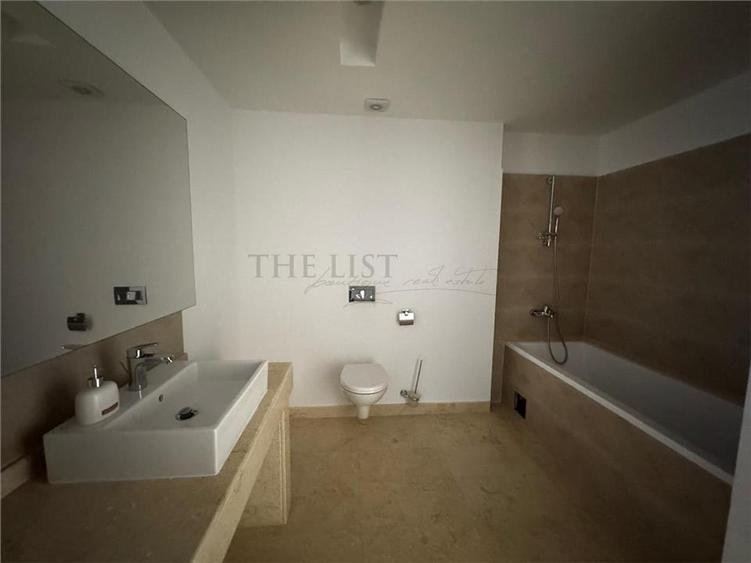 De Vanzare Vila Duplex | Oxford Gardens
