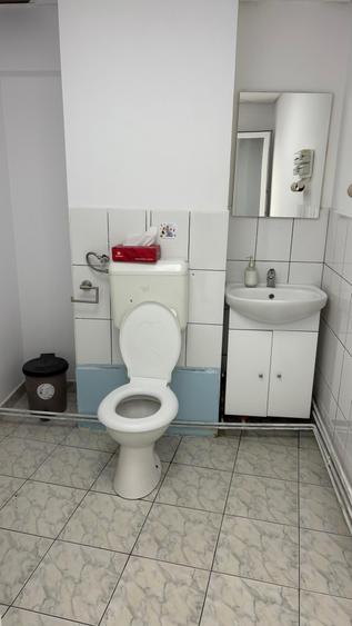 Spațiu comercial stradal, 60 mp — Bd. Chișinău, aproape de Bd. Basarabia