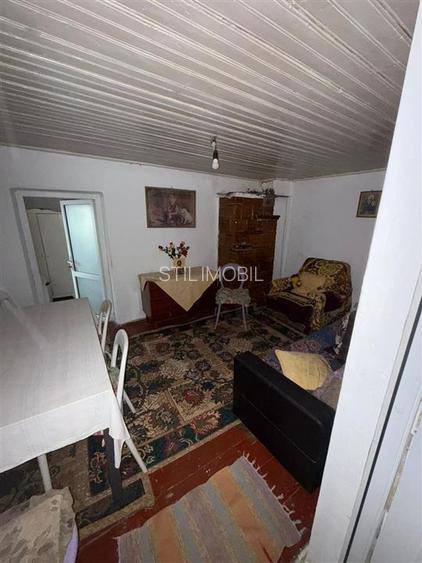 Casă + 2129 mp teren, zonă liniștită, Goruni, Iași - 76 - 4