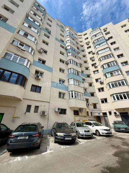 Apartament de vânzare 3 Camere | Apărătorii Patriei – 74 mp - renovat | Metrou - 2