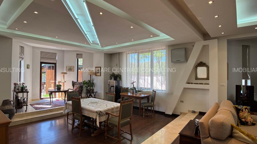 Vila lângă Școala Americană - 2