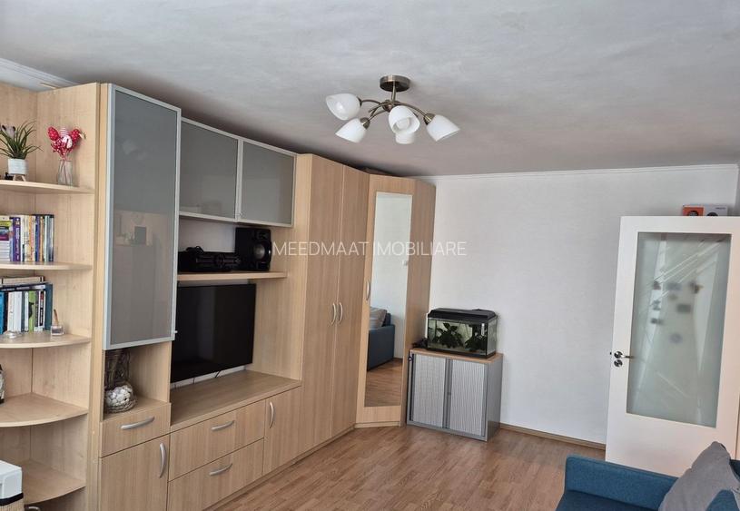 Brancoveanu- 4 Camere | 83 mp Decomandat | Etaj 3/4 | Centrală Proprie an 1977 - 2