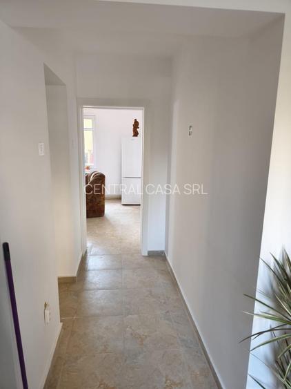 Cladire de birouri in zona Centru - Palas - 5