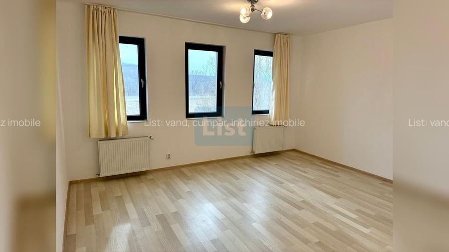 Casa de inchiriat in Faget - 25