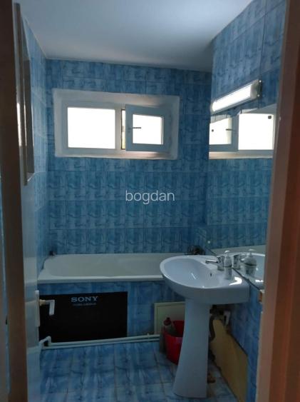inchiriez apartament 3 camere zona Cantemir , persoana fizica - 10