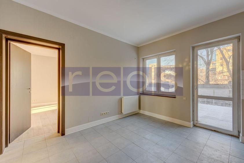 VANZARE VILA 7 CAMERE + GARAJ | 217 MP | TERASA 65 MP | ZONA BANEASA - HERASTRAU - 12