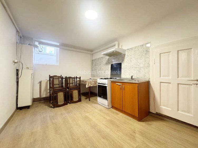 Apartament la demisol 60 mp utili - Str Einstein - Central - 12