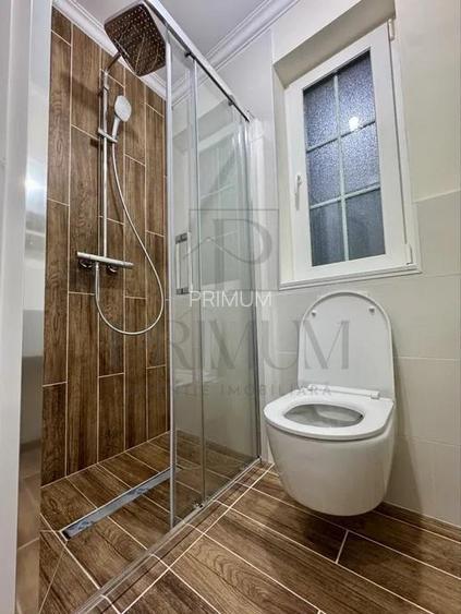 Duplex individual superb - 5 camere - zona excelenta - canalizare - asfalt - 9