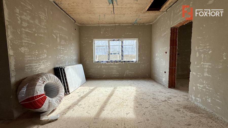 Duplex de vanzare, 3 camere pe parter + pod - Mosnita Veche - 3