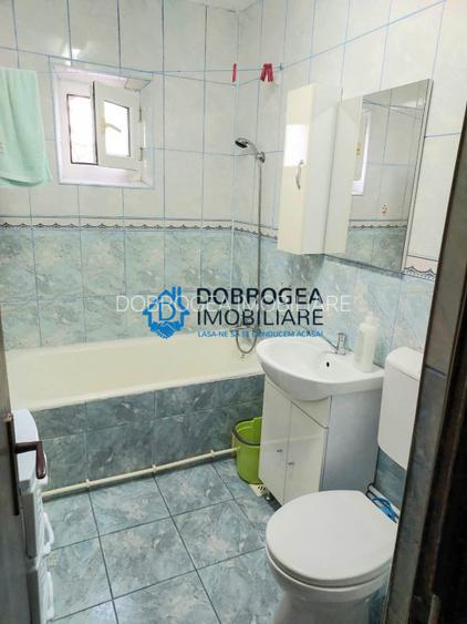 C 5- APARTAMENT CU 3 CAMERE DECOMANDAT  - 4