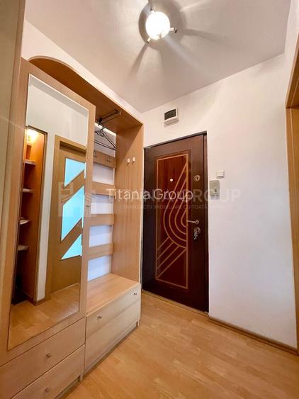 Apartament 2 camere, zona Astra - 10