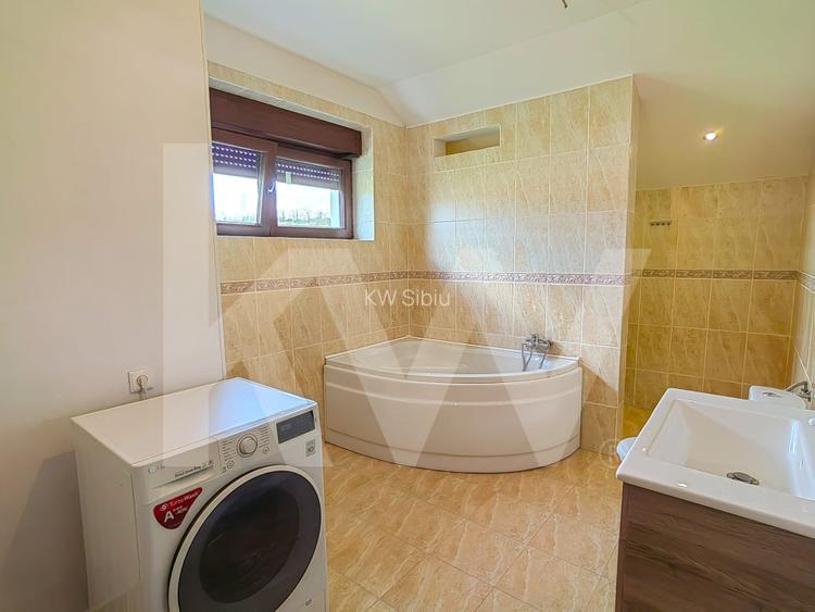 Casa individuala 5 camere finalizata mobilata Est Sibiu teren 372mp - 7