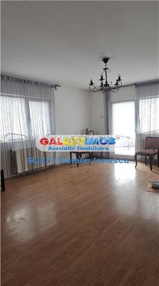 vanzare casa pe lac Frumusani - 8