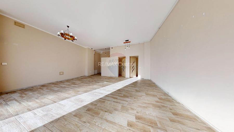 Spațiu comercial de închiriat Brașov, Răcădău, Ansamblul Cosmopolit - 13