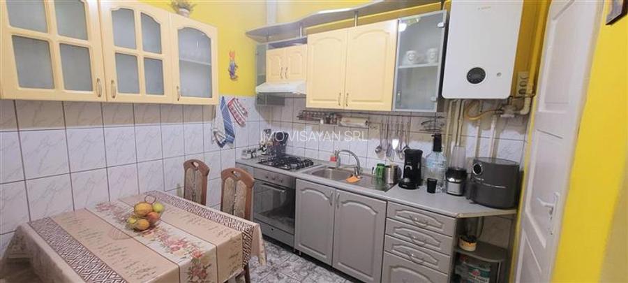 apartament ultracentral,garaj, pivnita, Sibiu,comision 0 - 5