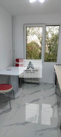 Apartament 2 camere,  53mp, zona 1 decembrie 1918 - 10