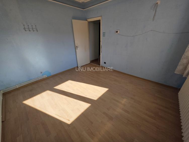 Apartament 2 camere decomandat - liber  - Mircea cel Batran - 2