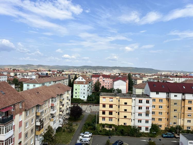 garsoniera la mansarda  mihai viteazu orange lift et 7 - 3