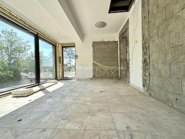 Vila cu 13 camere *4000mp teren* / Piscina / Snagov - 44