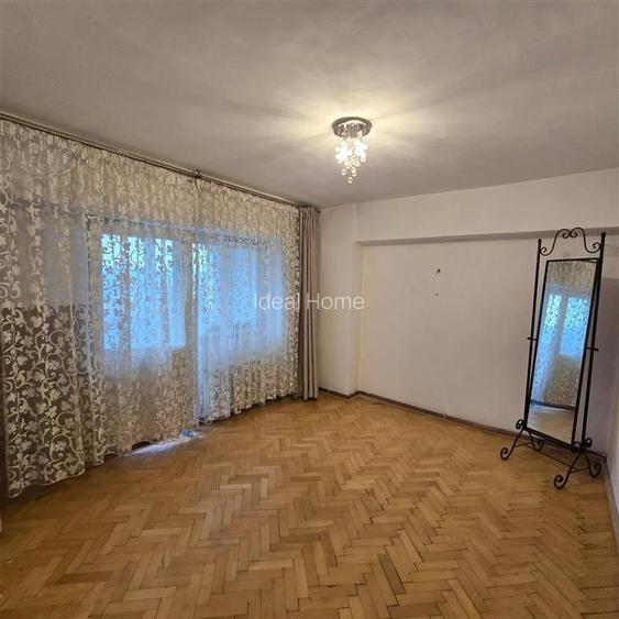 Cug - Selgros - 3 Camere Decomandat - Etaj Intermediar -Bloc 1990 - 80 Mp - 11